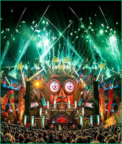 Bühnengestaltung und Bühnenbauten