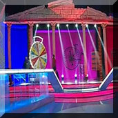 Theaterdekorationen und Bühnenwelten