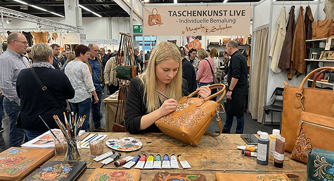 Messeauftritt &ndash; Handtaschen-Gestaltung