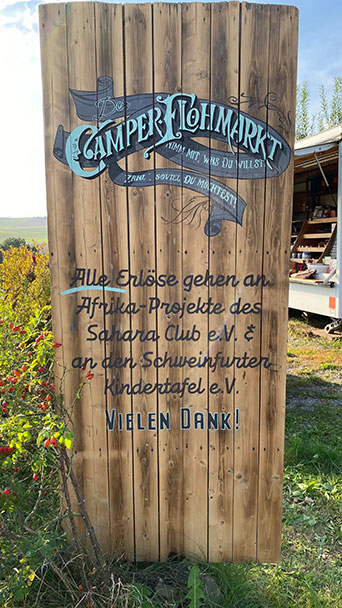 Schildermalerei und Beschriftungen