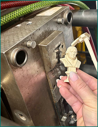 Vom Prototypen zur Serienanfertigung von Figuren